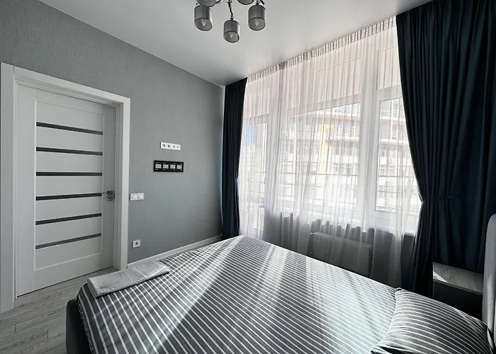 48 Pearl With Terrace אודסה